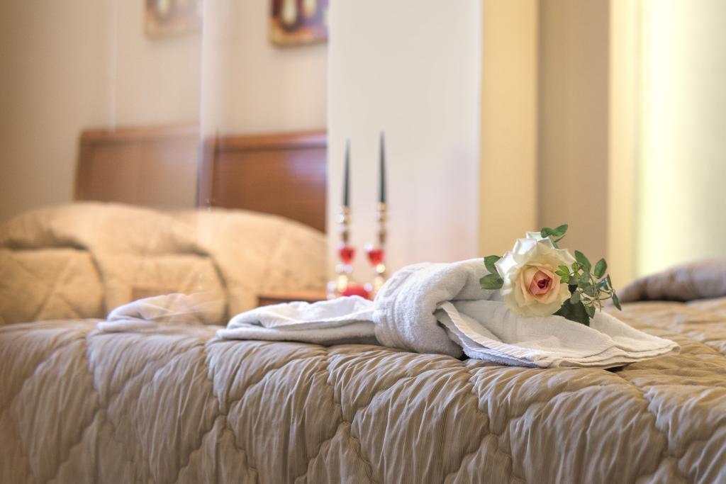 Aparthotel Mouse Island Perama  Esterno foto