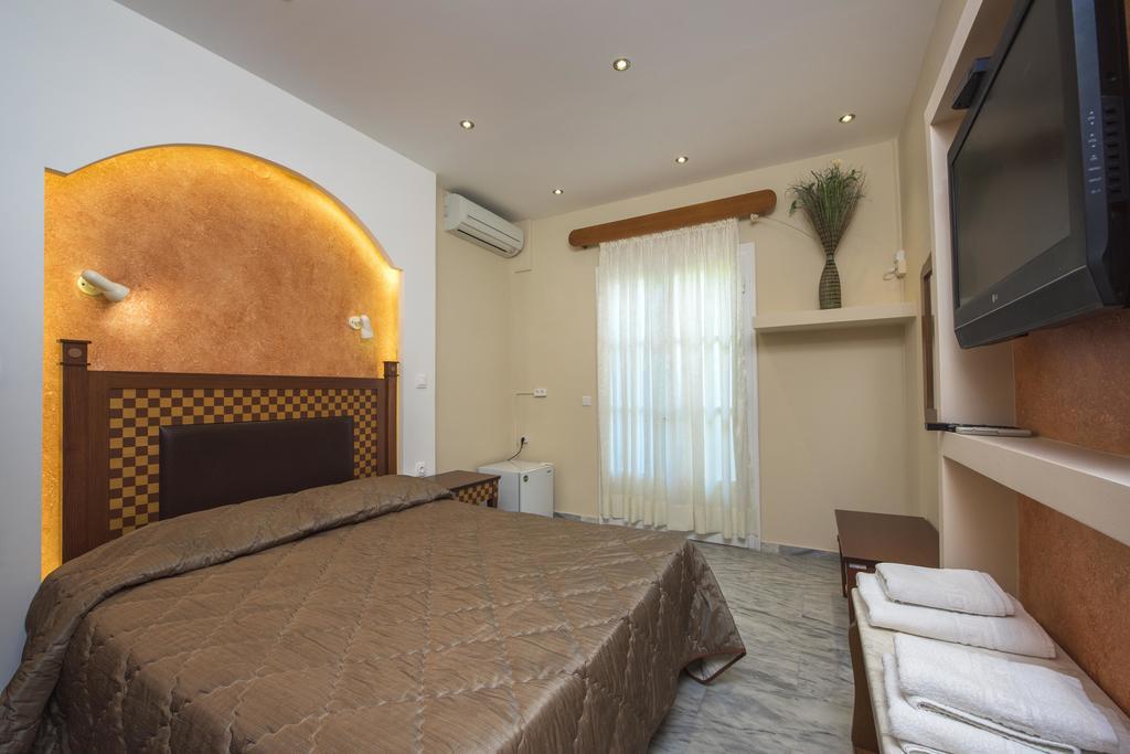 Aparthotel Mouse Island Perama  Camera foto