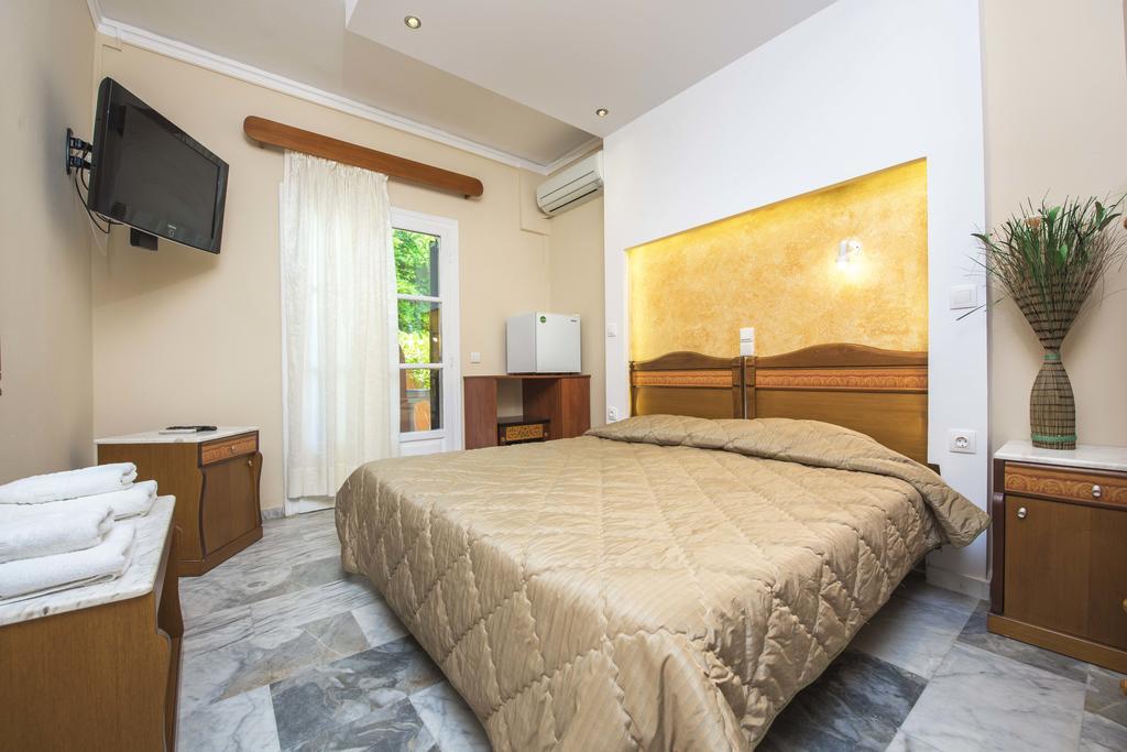 Aparthotel Mouse Island Perama  Camera foto